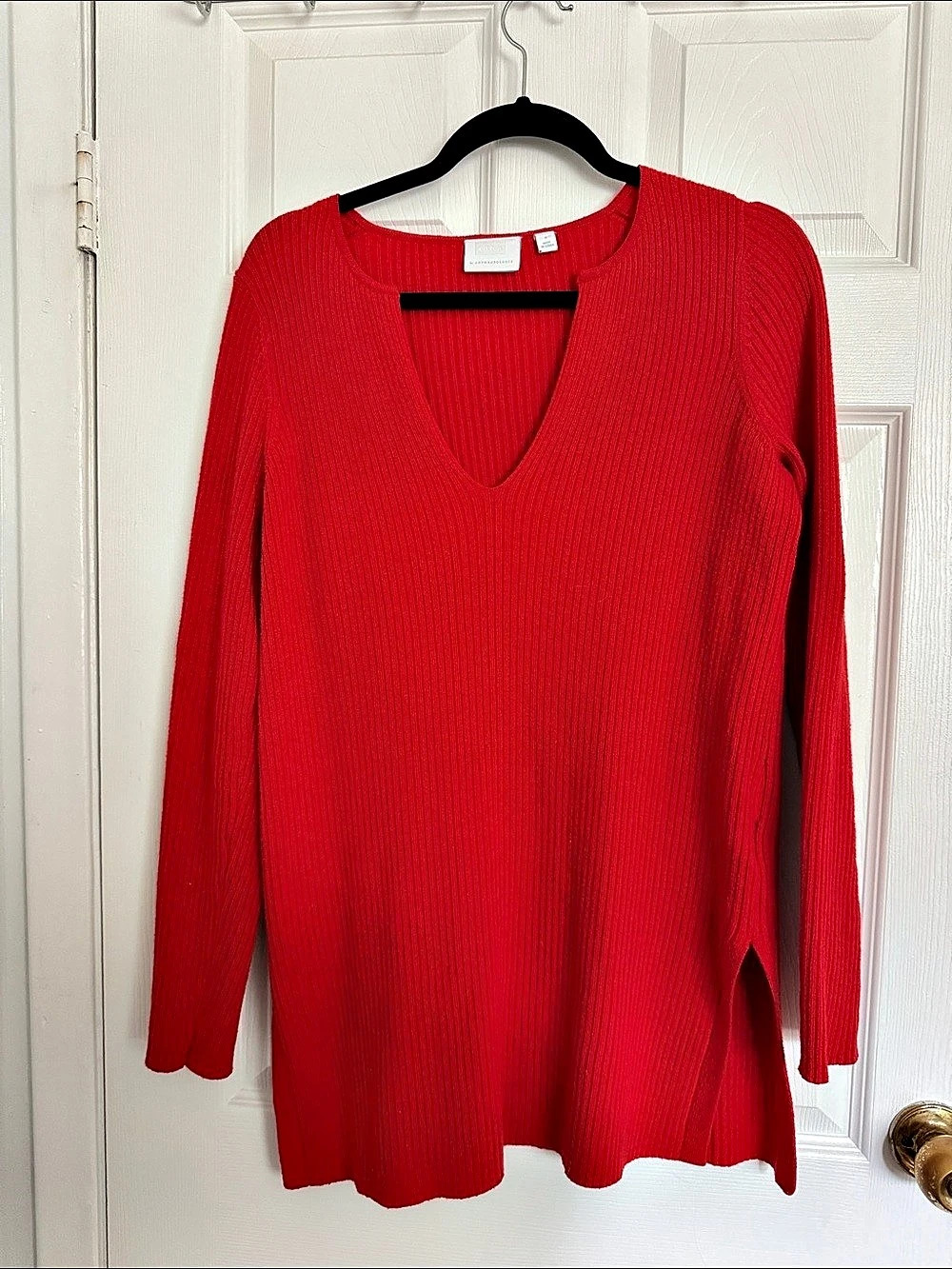 Anthropologie Red V-Neck Sweater Size Small Like New